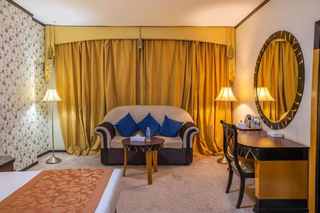 اتاق THE PARK ex AL JAWHARA GARDENS